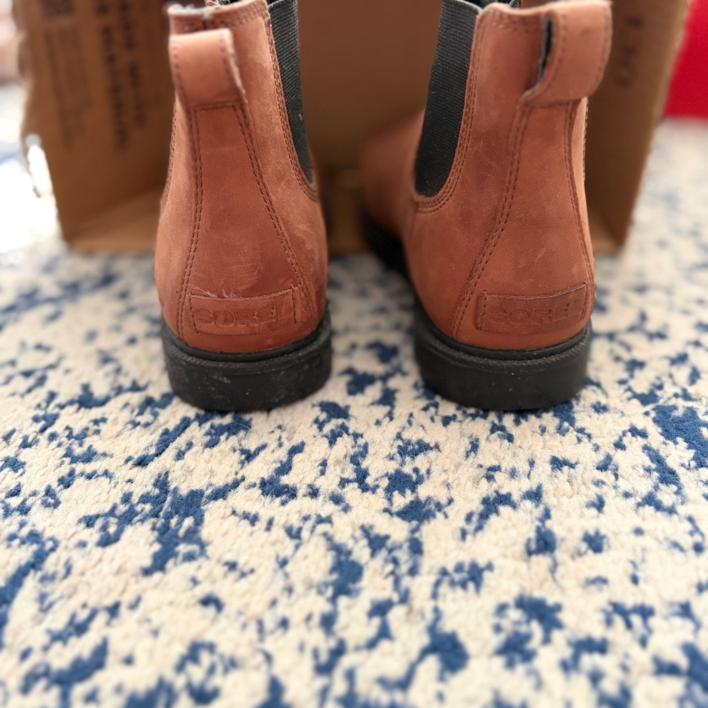 Sorel  Boots size 8 - Picture 5 of 9